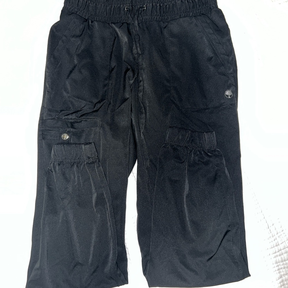 Healing hands jogger scrubs